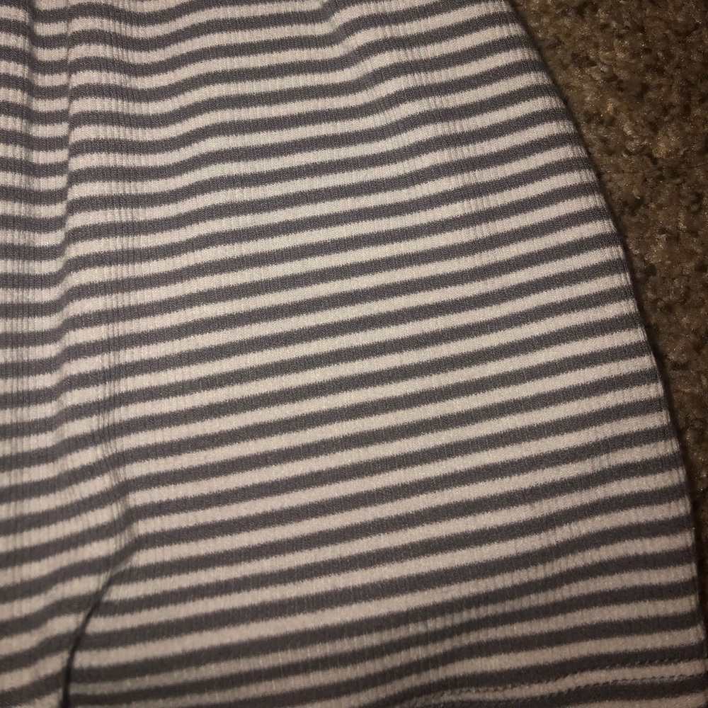 Striped romper - Picture 2 of 4